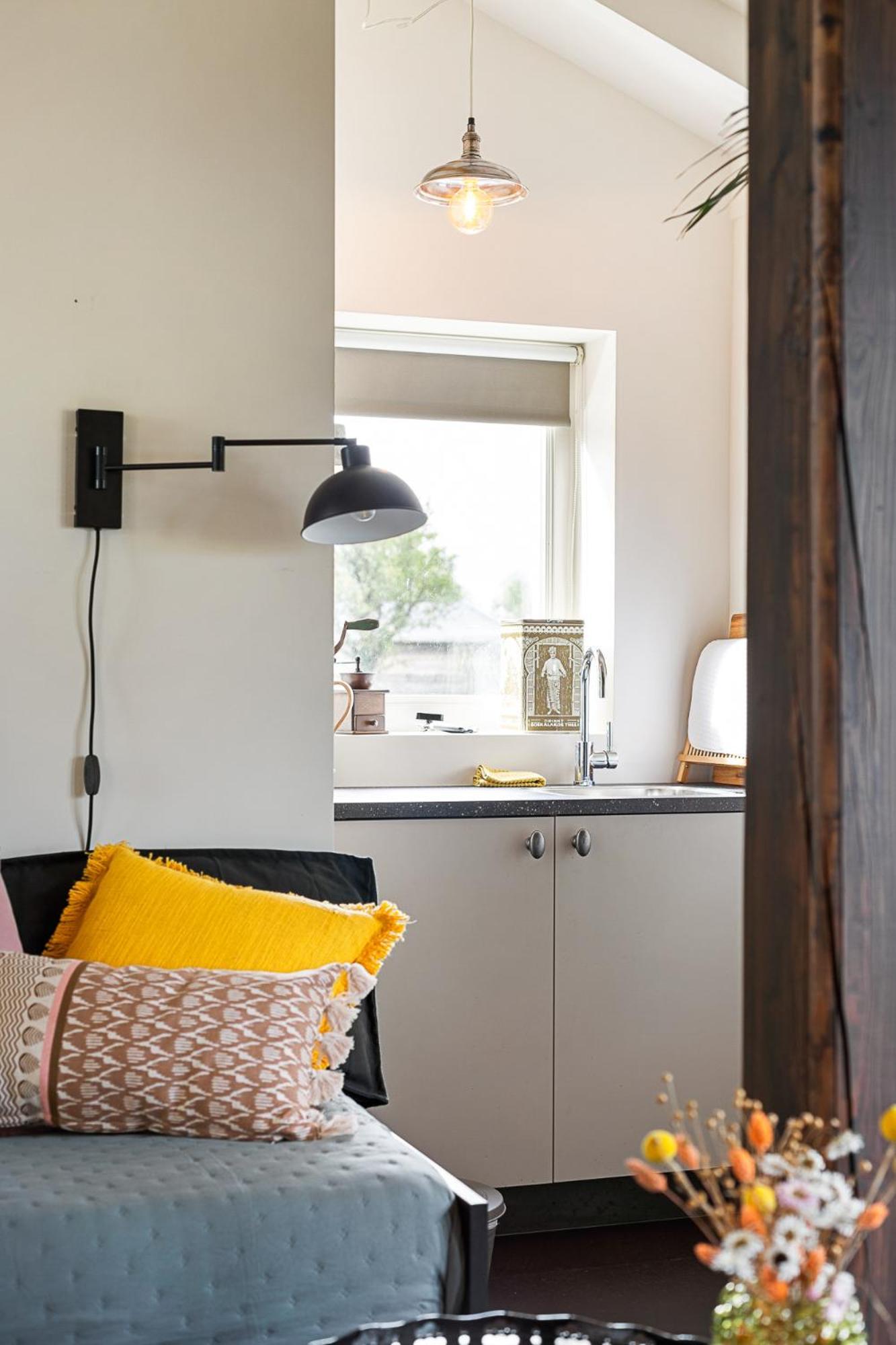 Boutique Hotel Jongwijs Westzaan Eksteriør billede